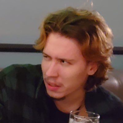 cambw4's profile picture. 大二学生在赫尔大学