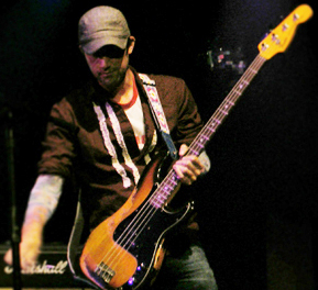 Founder & CEO of acKnowledge Digital Marketing and Bass Player for EnglishKils