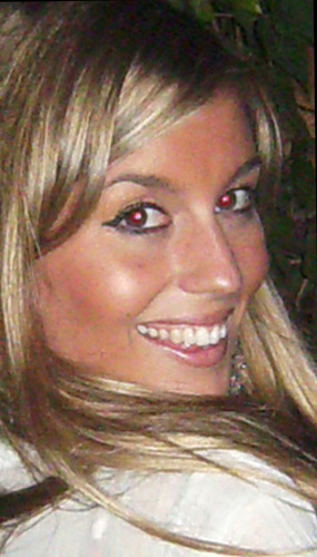 Licenciada en Publicidad y Relaciones Públicas por la Universidad Pontificia de Salamanca. Máster Comunicación Moda y Belleza Telva-Yo Dona.
Personal Shopper. M