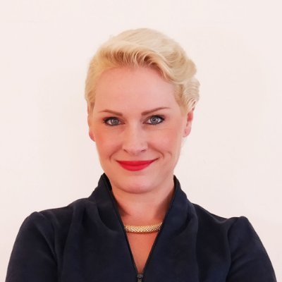 🙋🏼 CEO, Digital Hugs Marketing | Full-Service Marketing & Event Management
🎙 Host, A Big Digital Hug Podcast | Marketing Strategy, Coaching & Execution