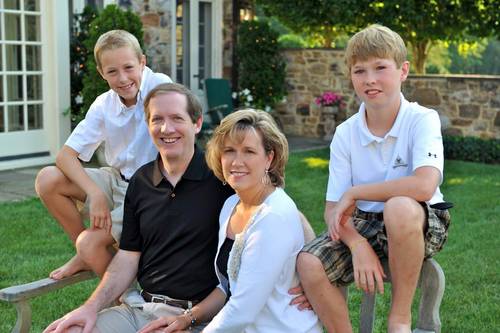 rlowrie's profile picture. Small business growth mentor, great dad, serial hobbyist, outdoors enthusiast, wealth guide for the daring, loving husband (hmm…probably should put this 1st)