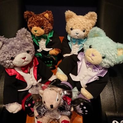 お取引専用垢です。うたの☆プリンスさまっ♪大好き❤
QUARTET NIGHT箱推し💚❤💜💙 💚嶺二担💚
成人済/関東在住 喫煙者&ペットはおりません。都内(渋谷など)での手渡し可能です。郵送の場合は補強&防水梱包して発送しております。梱包材は再利用する事がございます。
本垢(@Machochu1108)
