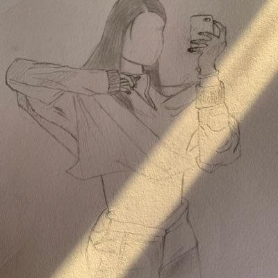 SkyeVillarrea13's profile picture. trades for @PlayAdoptMe