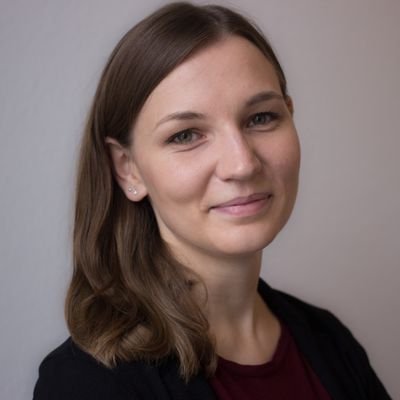 Chris_Huemmer's profile picture. Tweeting about the little things in life & the big things: #energytransition, #renewables & the #powergrid | Comms @SiemensEnergy | Views are my own -she/her-