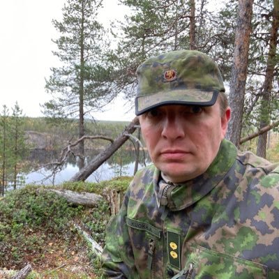 Jalkaväkikoulun johtaja, CO of the Infantry School.