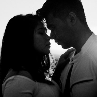 deveelia's profile picture. Never give up, fix mistakes, and keep stepping. Accounting of Al-Azhar Indonesia University'13 ❄