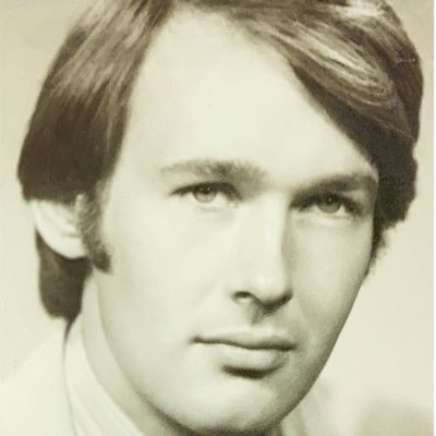 edoutofcontext's profile picture. 