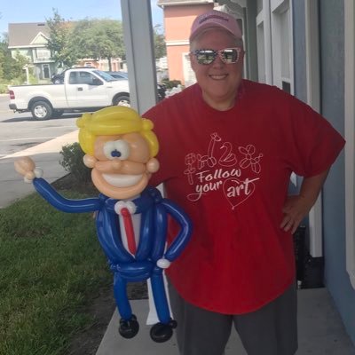 I did a #WalkAway from the Democrats after 37 years #MAGA #TRUMP2020 Self-Employed Balloon Artist. Lover of Life. Creator of #Trumpyloon © ™️