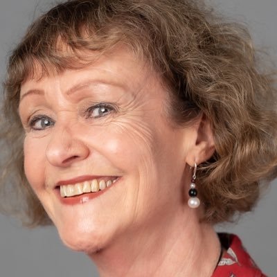 Kerry_AnnOS's profile picture. Educator /Academic @Macquarie_Uni; lover of books, a ‘good red’, the arts, gardens & music; desire to keep questioning, learning & travelling. Views my own.