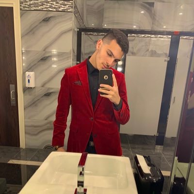 TommyHaddad2's profile picture. "The best way to predict the future is to create it" - Peter Drucker