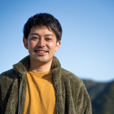shun_kawamitsu's profile picture. 川満俊 | 週1間借りの立ち飲み屋「つかのま」店主 | じわじわ広がり深く根付く動画マーケ支援「発酵マーケ」 | 30歳からの初体験を探求するラジオ「みそはじ」|　月に一度の畑で焚き火イベント「ぱちぱち会」| などの事業を運営する合同会社ボトルメールの代表です。自分のルーツである伊良部島でも何かできないか模索中です