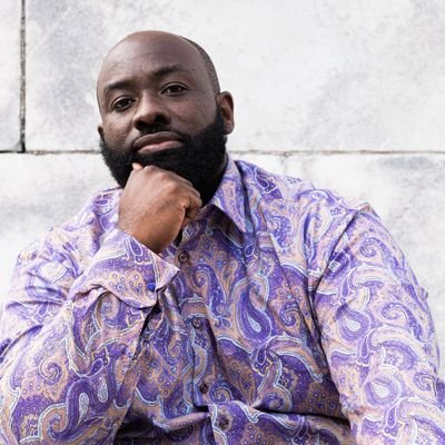 Licensed Therapist. I Specialize in working with Individuals, Professionals, And Leaders , by improving their Self-Care through practical tools, and tips.