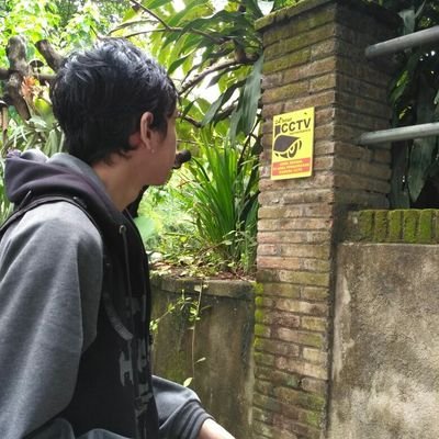 janu_atma's profile picture. Seorang Pelajar seumur hidup
I never lived in fear, I knew I'd die another day
I never viewed my life as something, slipping away