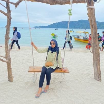 eiya_liyana's profile picture. Miracle