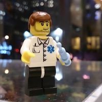 Médico internista, profesor de Medicina e investigador