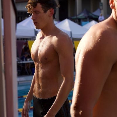 UOP Men’s Water Polo • שתוק לעבוד קשה יותר • Instagram: noahscholar