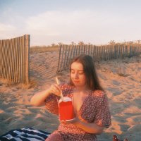 bia (@h0rcruxes_) 's Twitter Profile