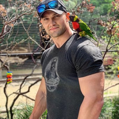 trisan_kingg's profile picture. back to work, we never stop💪🏻