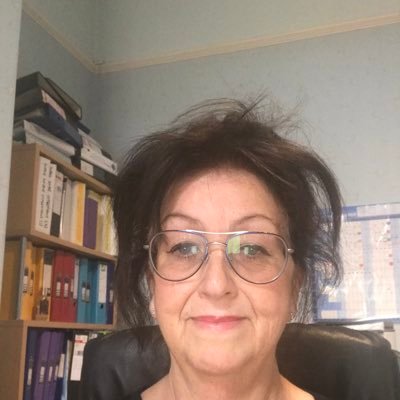 Holder of Queen's Award for Enterprise Promotion.Head of Centre for Enterprise & Women’s Entrepreneurship Hub, Uni of South Wales. Former entrepreneur.