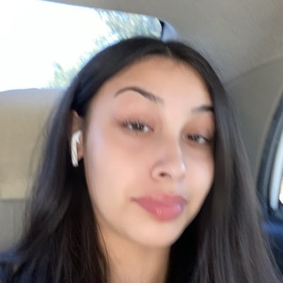 nelisanaya's profile picture. 