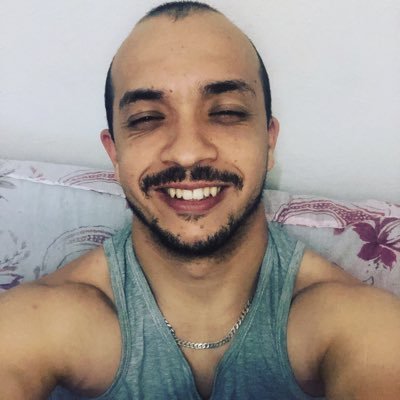 jheanms's profile picture. “Vida é 10% o que acontece a você e 90% como você reage a isso.” Charles Swindoll