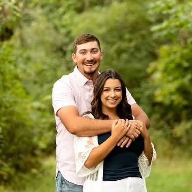 keely_fester's profile picture. • 12/10/04 Grammy😇 • 12/24/18 Gramps❤️😇 •