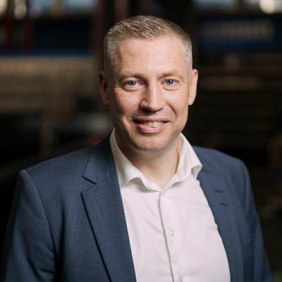 jbf_dudez's profile picture. CMO/CDO
Elgiganten A/S