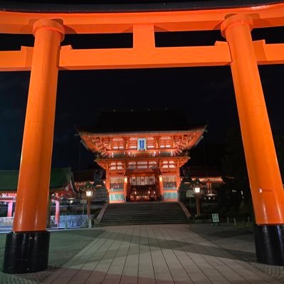 神社、仏閣、お城、日本の原風景を見て回ってます。不定期にツイート公開するのでよろしくお願いします。