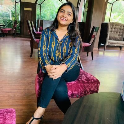 Ayushi_Shukla15's profile picture. 