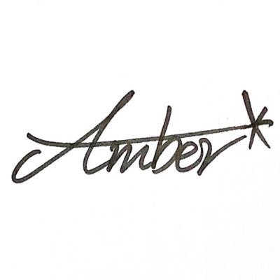 Amber (アンバー)　←日本語下手さんのプロフィール画像