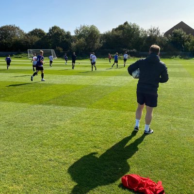 Sports lecturer. BSc sport and exercise science. UEFA B Licence coach. ❤️⚽️ 💙George & Millie 💙