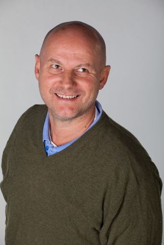 parsifal56's profile picture. News junkie, book & movies & art, ishaya-meditation, jogger, private banking, lived in California, Wyoming and Finland, freezing up north -