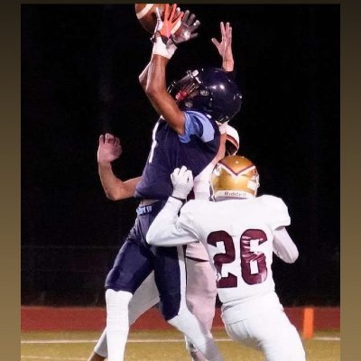 JordanNevelle's profile picture. WR 256📍 5'11 165 lbs cellular: 2562261342 email: jordanbell0615@gmail.com 40: 4.39s vert: 41in shuttle: 3.99s