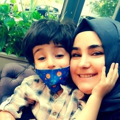 Tarih öğretmeni İstanbul üniversitesi ÇGE /Bir yılını düşünüyorsan buğday ek,on yılını düşünüyorsan ağaç dik,yüzyılını düşünüyorsan insan yetiştir…