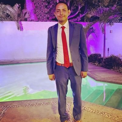#Sinmiedoaléxito jurista mexicano filósofo contemporáneo amante de tacos
Cruz azul