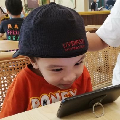 ridzlfc's profile picture. Los Insoportables Seis Veces ⭐⭐⭐⭐⭐⭐