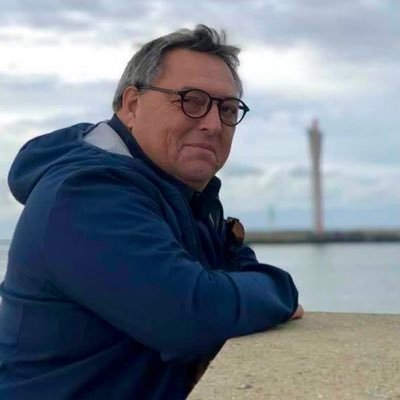 HoffmannVincent's profile picture. CEO, Engineer, chemist and alchemist.Onderwatermens die hekel heeft aan rond de pot te draaien