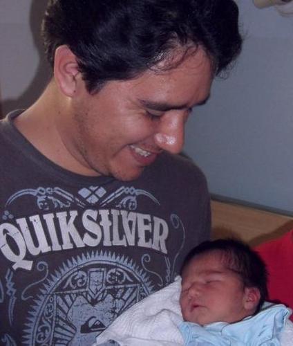 Si tu me sigues, yo te sigo (se reserva el derecho). ¡Arriba Perú! , los caviares me bloquean porque no tienen argumentos, y si los tienen, no aplica para ellos