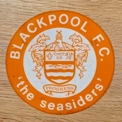 Retired GP, fanatical @BlackpoolFC fan 🍊🍊- Home town Poulton-le-Fylde. Dundee University 1977 graduate. Live in Dorset, home in Umbria 🇮🇹
