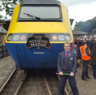 #TwitterGuard working across the country on both modern trains and Vintage Trains. Trade unionist, gamer and theatre lover. 🏳️🌈