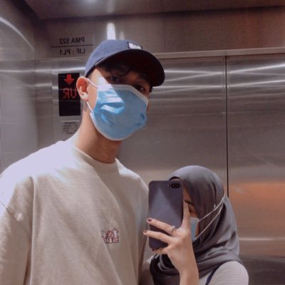 khaidvnish's profile picture. 