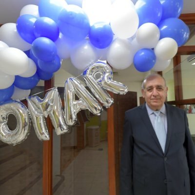Ex-international journalist. Loves economy, freedom