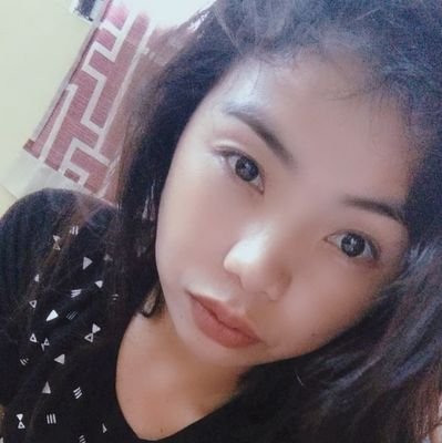 MaeEspinosa11's profile picture. 