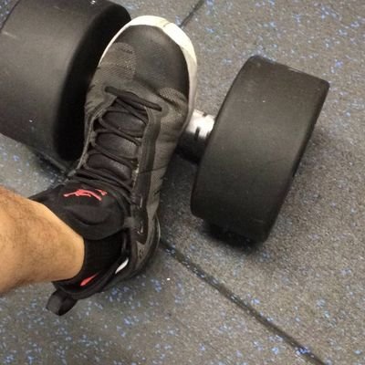 x4ZrbGXH5OwE4Ye's profile picture. 20年经验素质主，玩骑马、踩踏、鞋刷、深喉口爆，不10。想做马奴点右下角留私信联系，坐标深圳/东莞。