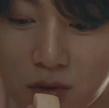 u mê bangtan . ko nghĩ quá nhiều chỉ đơn giản là yêu💜💜💜 acc chính @vtaetae51799633 acc phụ thứ2 @vtetekhanhly