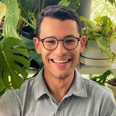 Neurology PGY3 @UofTMedicine | @UCalgaryMed Class of 2021 | He/him | 🧠 🌱 🚴🏻 🍕 🏳️‍🌈