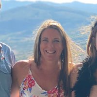 Elizabeth Clark (@lizclark96) Twitter profile photo