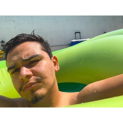 Erwin47074819's profile picture. 