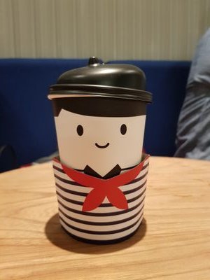 01_newday's profile picture. ambitious and eccentric