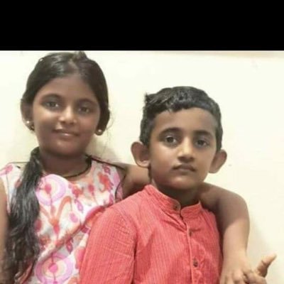 Lv_Sri's profile picture. 